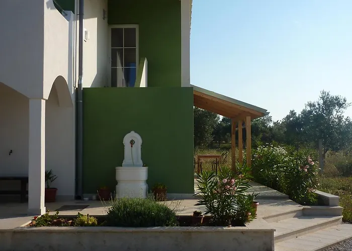 דירה Greeny Galižana